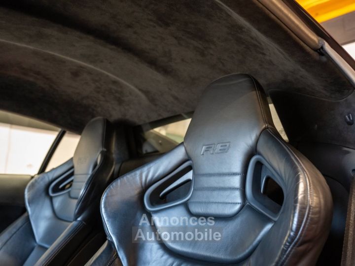 Audi R8 42 V8 FSI 420ch R tronic 6 PRIOR DESIGN Kit - Carbone / Baquets F1 / B&O - 16