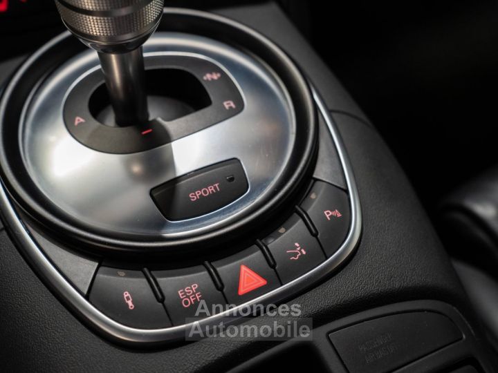 Audi R8 42 V8 FSI 420ch R tronic 6 PRIOR DESIGN Kit - Carbone / Baquets F1 / B&O - 20
