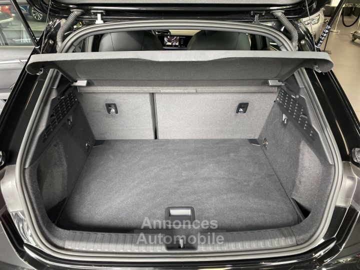 Audi A3 Sportback AUDU 35 TDI 150 SLINE STRONIC SONO - 24