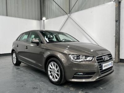 Audi A3 III 16 TDI 110ch Attraction   - 1