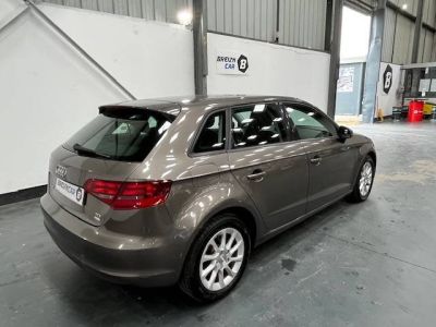 Audi A3 III 16 TDI 110ch Attraction   - 3