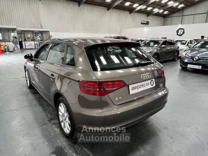 Audi A3 III 16 TDI 110ch Attraction - 4