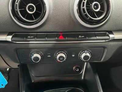 Audi A3 III 16 TDI 110ch Attraction   - 12