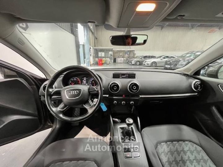 Audi A3 III 16 TDI 110ch Attraction - 17