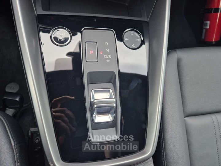 Audi A3 Sportback 40 TFSI -13000 KM--ETAT NEUF-GARANTIE - 17