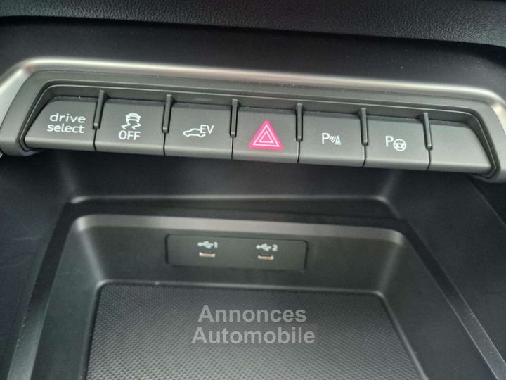 Audi A3 Sportback 40 TFSI -13000 KM--ETAT NEUF-GARANTIE - 21