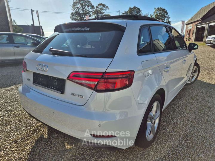 Audi A3 Sportback 16 TDi --CARNET--XENON--GARANTIE 12M - 6