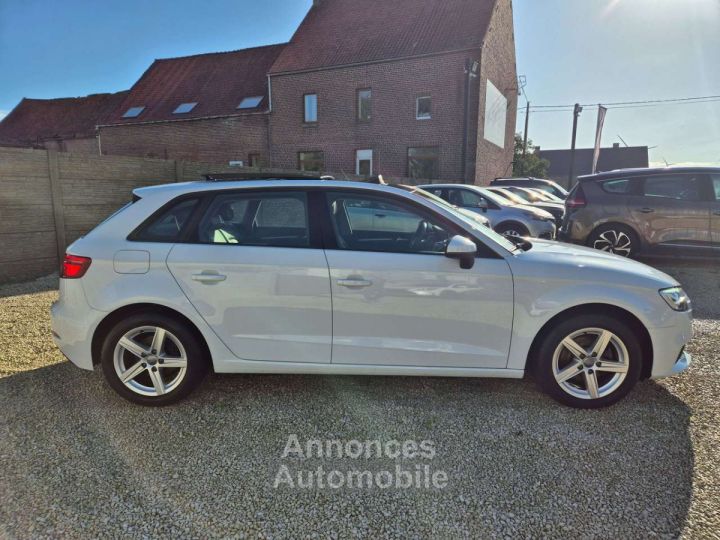 Audi A3 Sportback 16 TDi --CARNET--XENON--GARANTIE 12M - 7