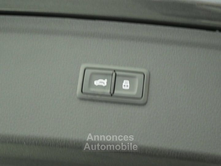 Audi Q5 50 TFSIe 299 S tronic 7 Quattro S line - 17