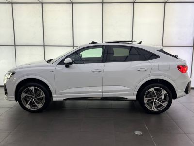 Audi Q3 Sportback 45 TFSIe  245 ch S tronic 6 S line   - 5