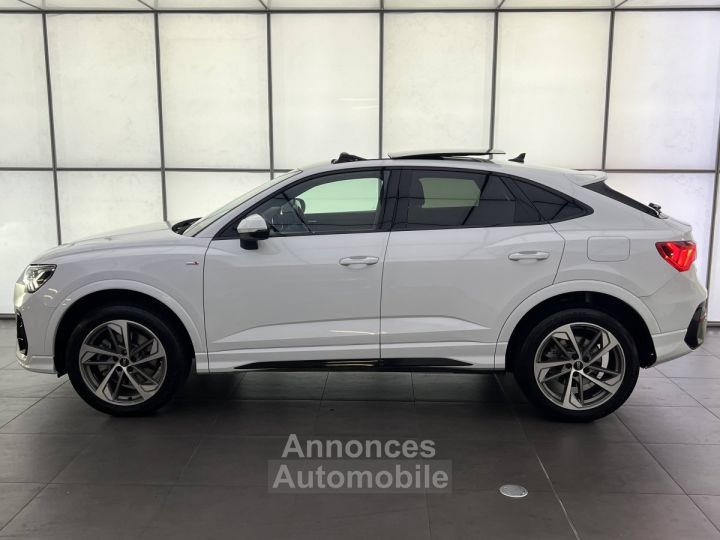 Audi Q3 Sportback 45 TFSIe  245 ch S tronic 6 S line - 5
