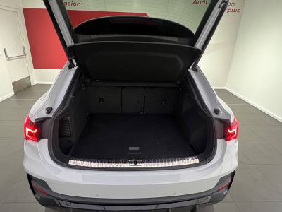 Audi Q3 Sportback 45 TFSIe  245 ch S tronic 6 S line   - 7