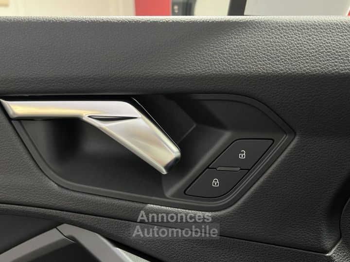 Audi Q3 Sportback 45 TFSIe  245 ch S tronic 6 S line - 18