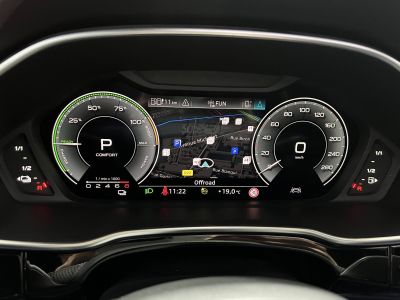Audi Q3 Sportback 45 TFSIe  245 ch S tronic 6 S line   - 28