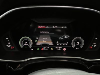 Audi Q3 Sportback 45 TFSIe  245 ch S tronic 6 S line   - 32
