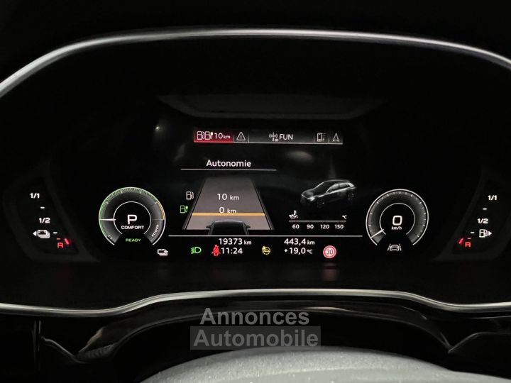 Audi Q3 Sportback 45 TFSIe  245 ch S tronic 6 S line - 32