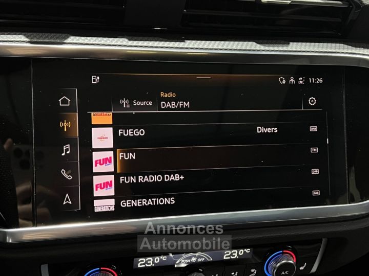 Audi Q3 Sportback 45 TFSIe  245 ch S tronic 6 S line - 36