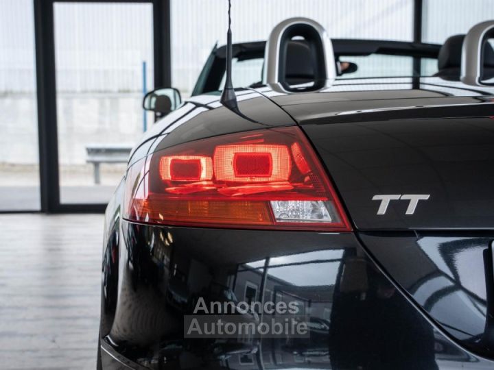 Audi TT Roadster 20 TFSI 200 S-tronic S-Line - 29