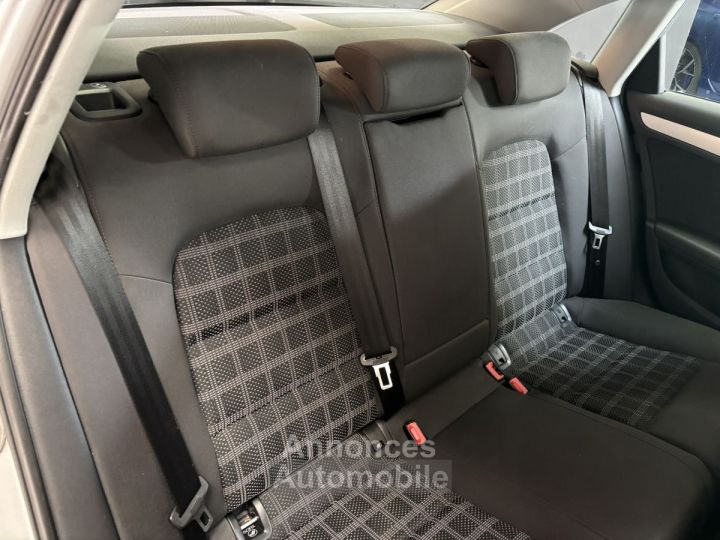 Audi A4 (3) 20 TDI E 136 DPF AMBIENTE - 16
