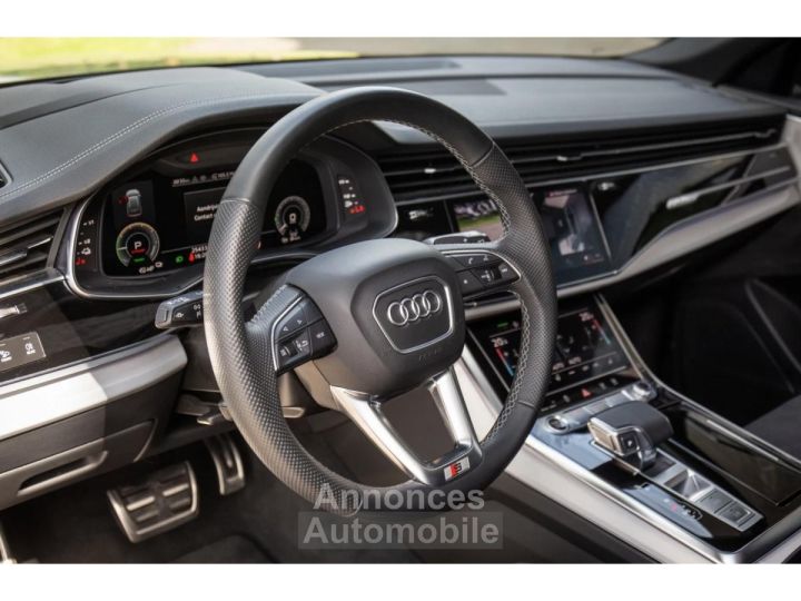 Audi Q8 Quattro 30 60 TFSI e - 490 - BVA Tiptronic Black Line PHASE 2 - 4