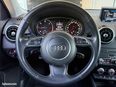 Audi A1 Sportback 16 TDi 115ch S-TRONIC S-LINE   - 14