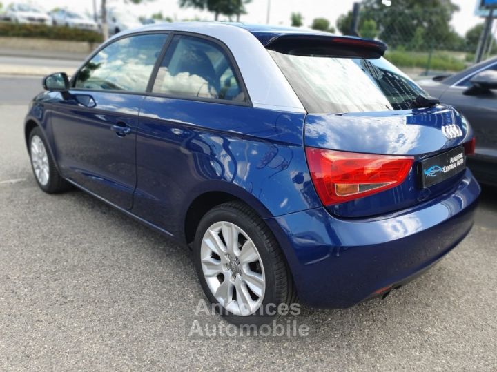 Audi A1 12 TFSI 86CH AMBIENTE - 9