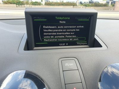 Audi A1 12 TFSI 86CH AMBIENTE   - 14