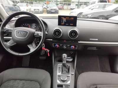 Audi A3 III 14 TFSI 125ch Business Line S tronic 7   - 7