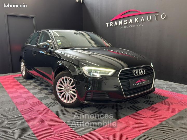 Audi A3 Sportback 16 TDI 110ch Design Luxe SECONDE MAIN RÉVISION A JOUR - 1
