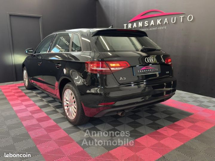 Audi A3 Sportback 16 TDI 110ch Design Luxe SECONDE MAIN RÉVISION A JOUR - 3