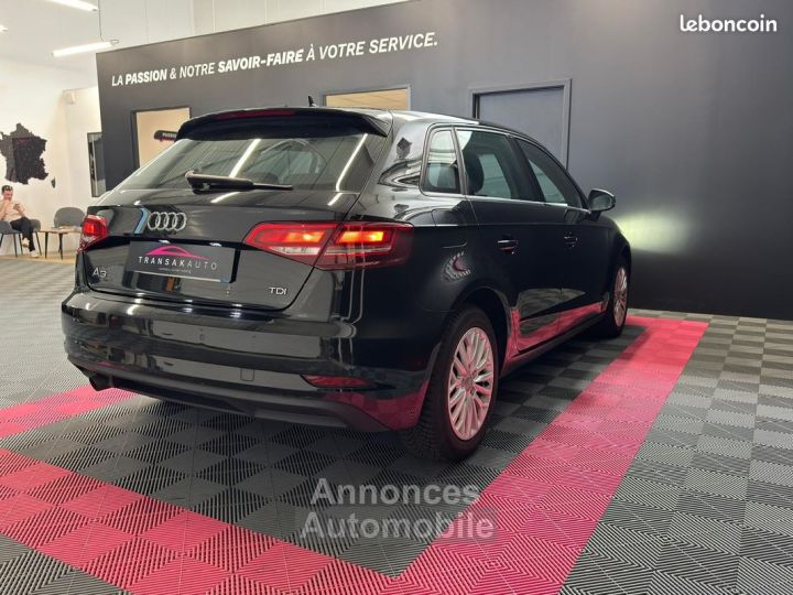 Audi A3 Sportback 16 TDI 110ch Design Luxe SECONDE MAIN RÉVISION A JOUR - 10