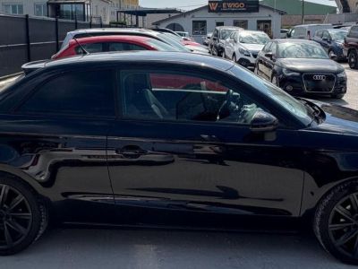 Audi A1 12 TFSI 86 ch AMBITION XENON + RADAR AR   - 4
