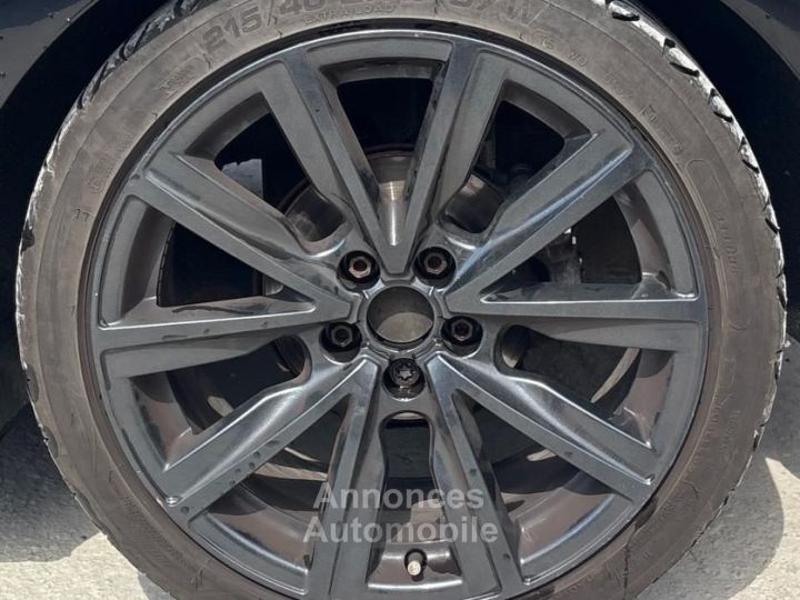 Audi A1 12 TFSI 86 ch AMBITION XENON + RADAR AR - 18
