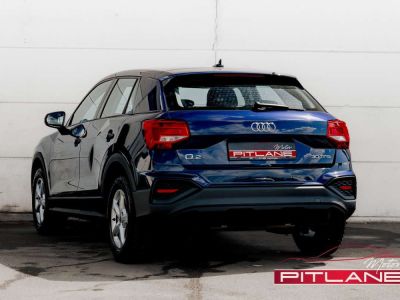 Audi Q2 30 TFSI Blue Navigation Feu LED Jantes 19   - 3