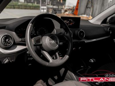 Audi Q2 30 TFSI Blue Navigation Feu LED Jantes 19   - 11