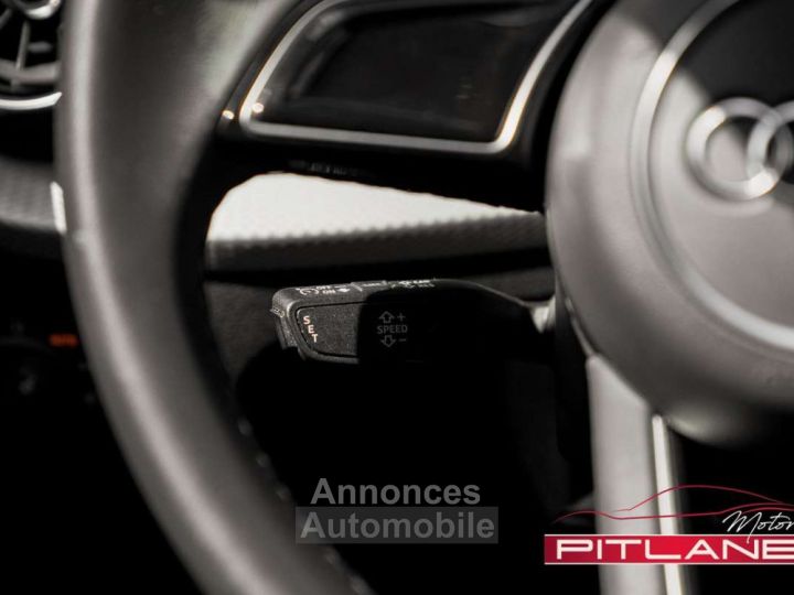 Audi Q2 30 TFSI Blue Navigation Feu LED Jantes 19 - 22