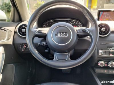 Audi A1 Sportback 14 TSI 16V 125Cv S-Tronic Amition Luxe (entretient complet)   - 4