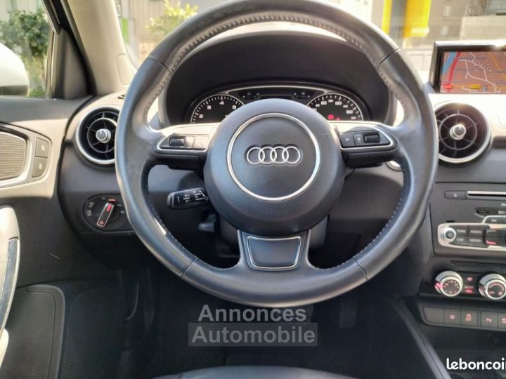 Audi A1 Sportback 14 TSI 16V 125Cv S-Tronic Amition Luxe (entretient complet) - 4