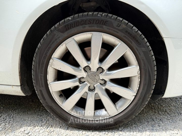 Audi A4 27 V6 TDi 190cv BVA8 Ambition Luxe 2e main - 15
