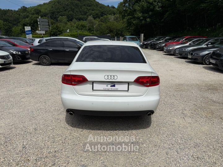 Audi A4 27 V6 TDi 190cv BVA8 Ambition Luxe 2e main - 18