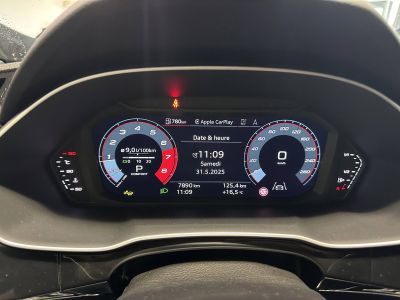 Audi Q3 Sportback 35 TFSI 150 ch S tronic 7 S line   - 9