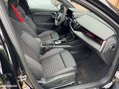 Audi RS3 sportback immatriculation francaise pas de malus 20500 kms premiere main toit ouvrant matrix rs design plus rouge hayon camera etat parfait garantie   - 4