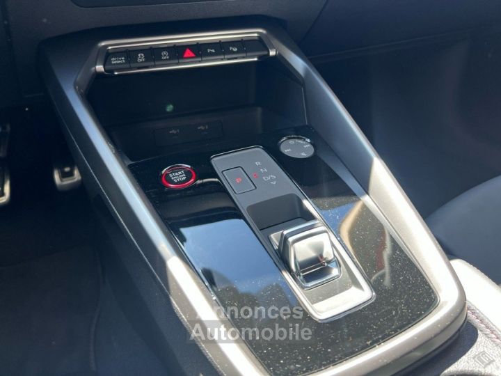 Audi RS3 Sportback - 19