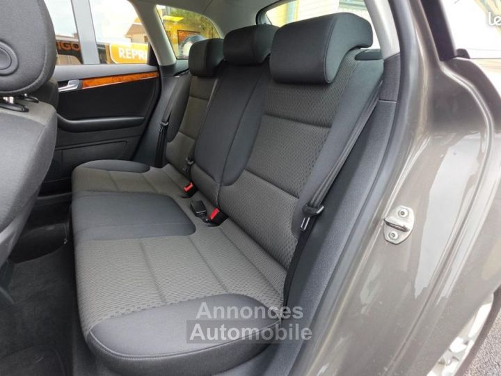 Audi A3 Sportback 20 TDI 140 AMBIENTE GARANTIE 6 MOIS - 11