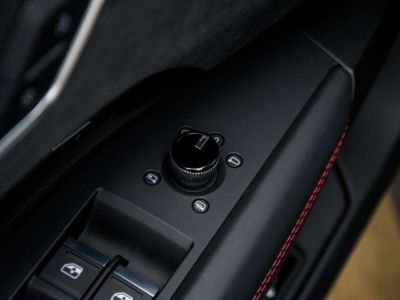 Audi e-tron GT RS -MATRIX LED ASSIST PACK+- B&O FULL 1OWNER   - 19