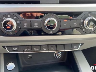 Audi A4 Avant 20 40 tdi 190 business line s-tronic bva40 190ch s tronic   - 22