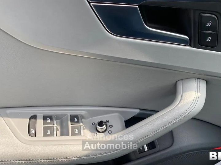 Audi A4 Avant 20 40 tdi 190 business line s-tronic bva40 190ch s tronic - 29