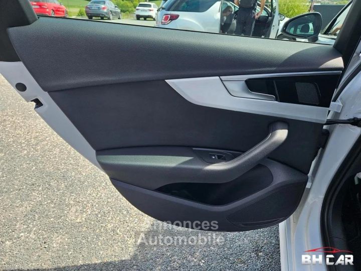 Audi A4 Avant 20 35 tdi 163 s-line s-tronic bva - 27