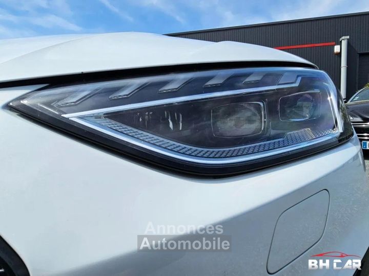 Audi A4 Avant 20 35 tdi 163 s-line s-tronic bva - 34