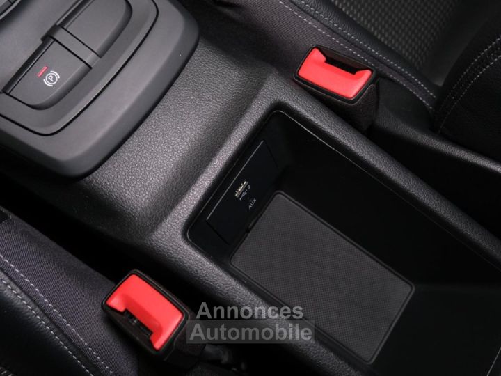 Audi Q2 14 TFSI COD 150 S-tronic S Line - 36